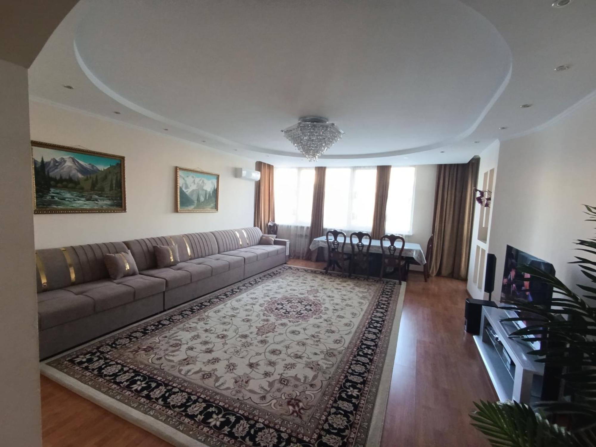Улица Гоголя 2 Апартаменты 180 Метров Almatý Exterior foto